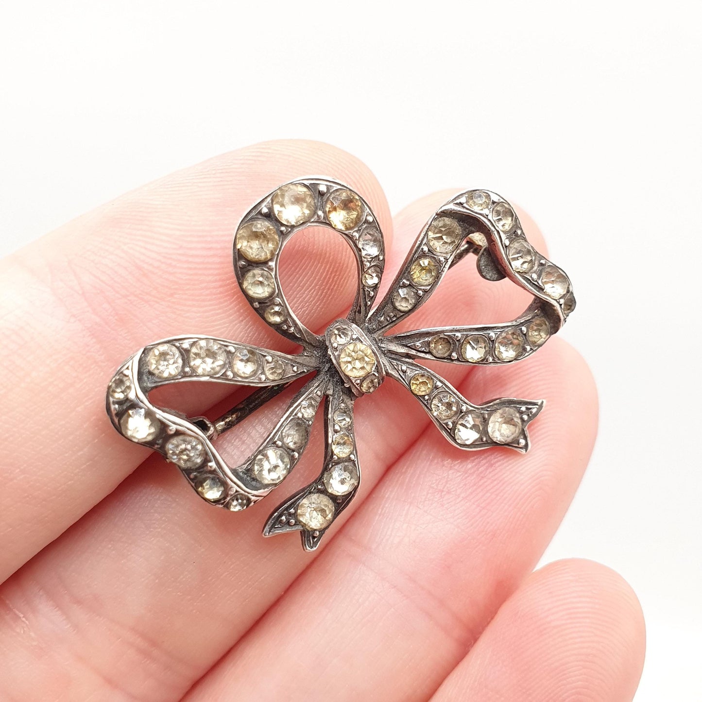 Antique Victorian Paste Sterling Silver Bow Brooch Diamond Pastes Ribbon Foiled Sparkly Fine Estate 1800s Womens Jewelry Jewellery Vintage