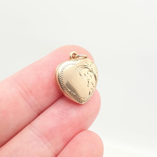 Vintage Solid 9k 375 Gold Heart Locket All 9ct 9 Carat Small Necklace Cute Engraved Photo Picture Pendant Retro Womens Jewelry Jewellery
