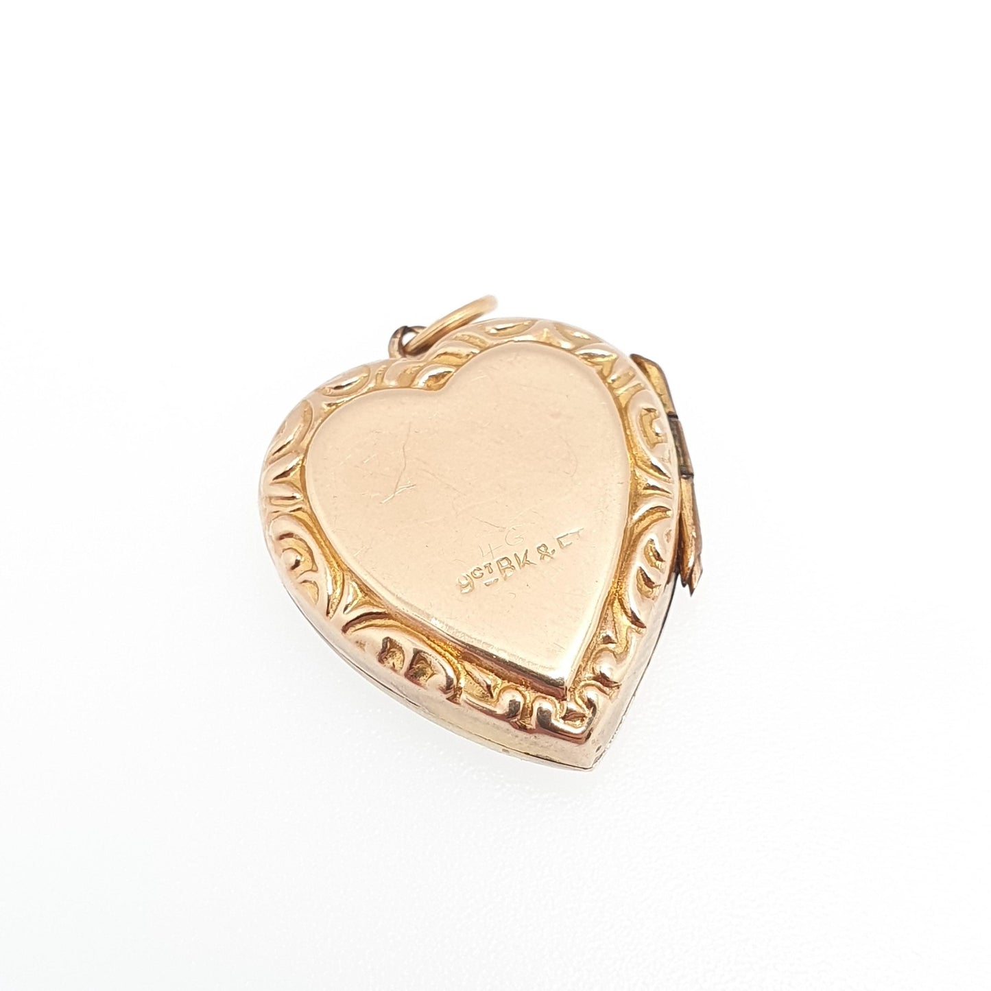 Antique 9ct Gold Heart Locket Cute Engraved Solid 9k 375 Pendant JES Fine Estate Love Gift Back & Front Necklace Jewelry Womens Jewellery