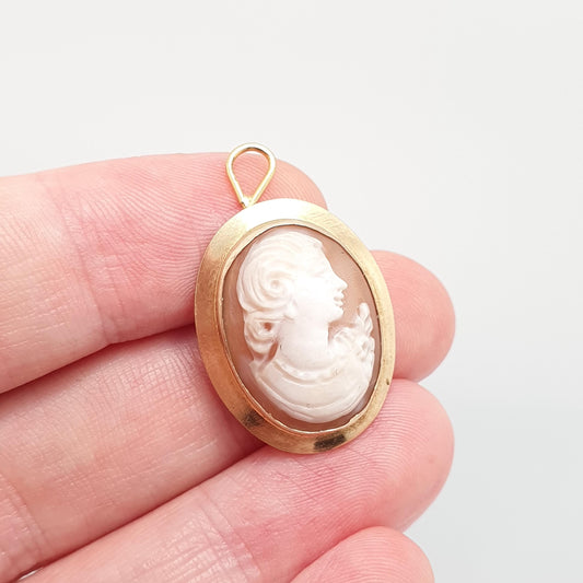 Vintage Solid Silver Cameo Pendant Gold Vermeil Necklace Brooch Genuine Shell 800 Oval European Italian Retro Womens Jewelry Jewellery