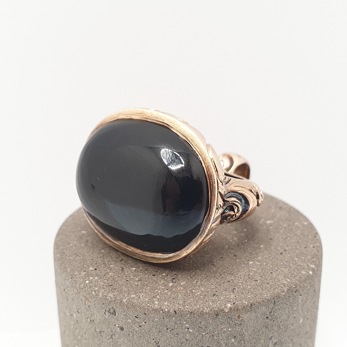 Antique 9ct Gold Cased Onyx Fob Pendant Victorian Necklace Deep Chasing Engaved Early Vic Albert Chain Vintage Womens Jewellery Jewelry