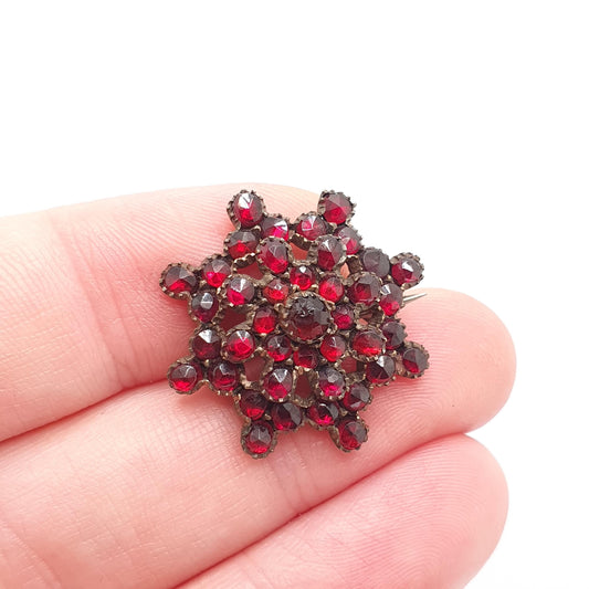 Antique Victorian Bohemian Garnet Brooch Pin Star Starburst Rolled Gold Renaissance Revival 1800s Pyrope Vintage Womens Jewelry Jewellery