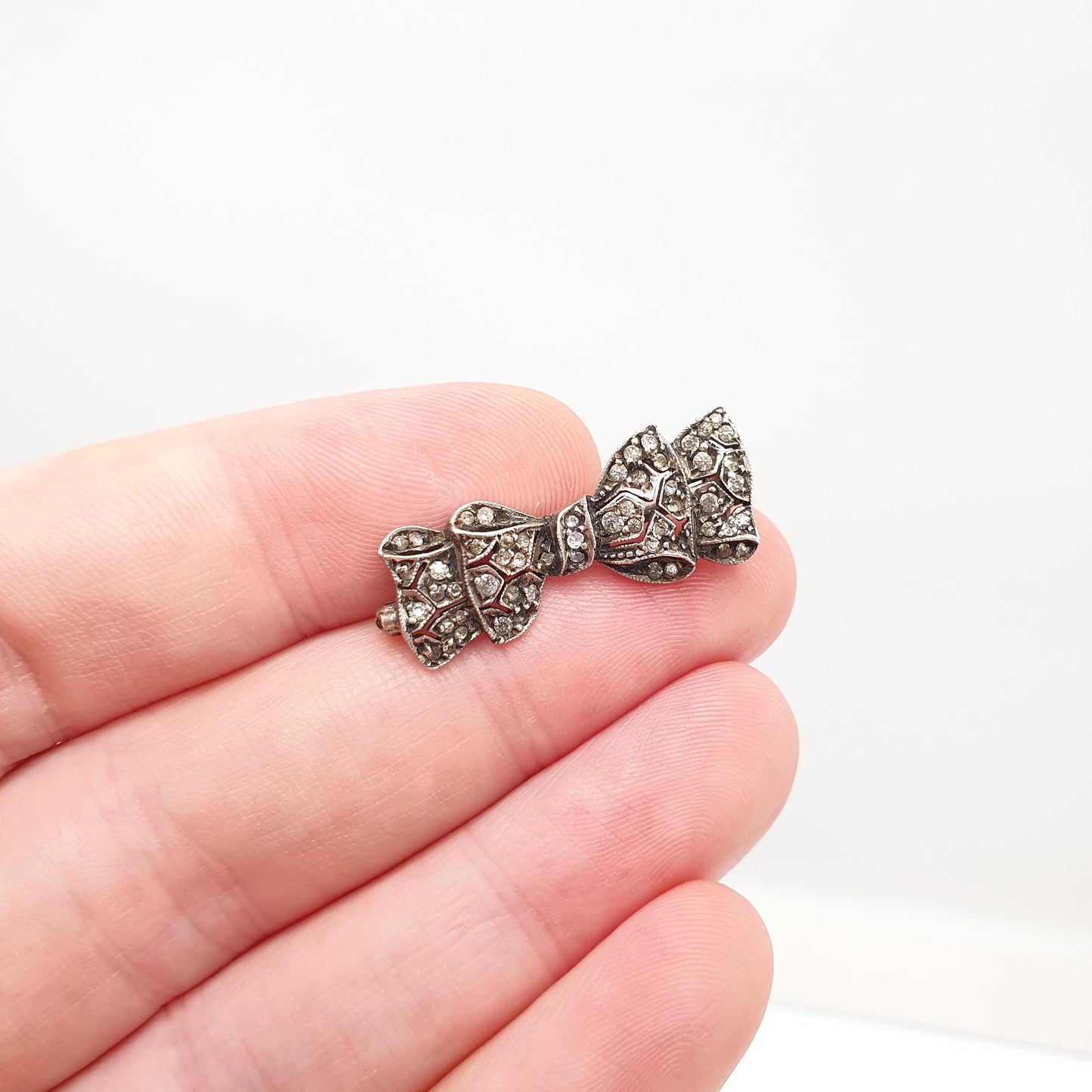 Antique Paste Solid Silver Bow Brooch Ribbon Diamond Pastes Tiny Small 1920s Gift Sweet Cute Sparkly Womens Jewelry Jewellery Vintage