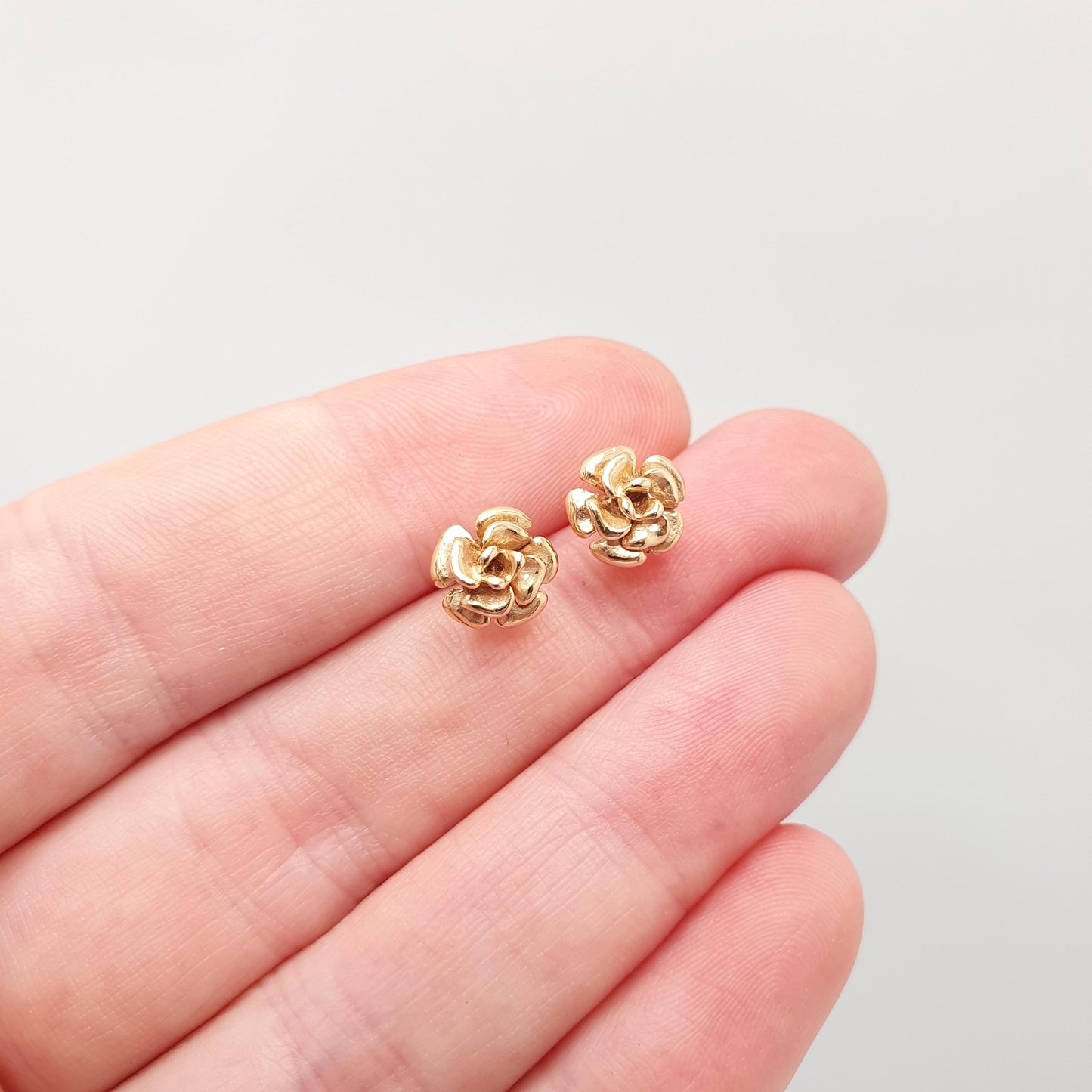 Vintage 9ct 9k Gold Flower Earrings Stud 3D Flowers Floral Solid 375 9kt All Gold Italian Italy Cute Yellow Gift Womens Jewelry Jewellery