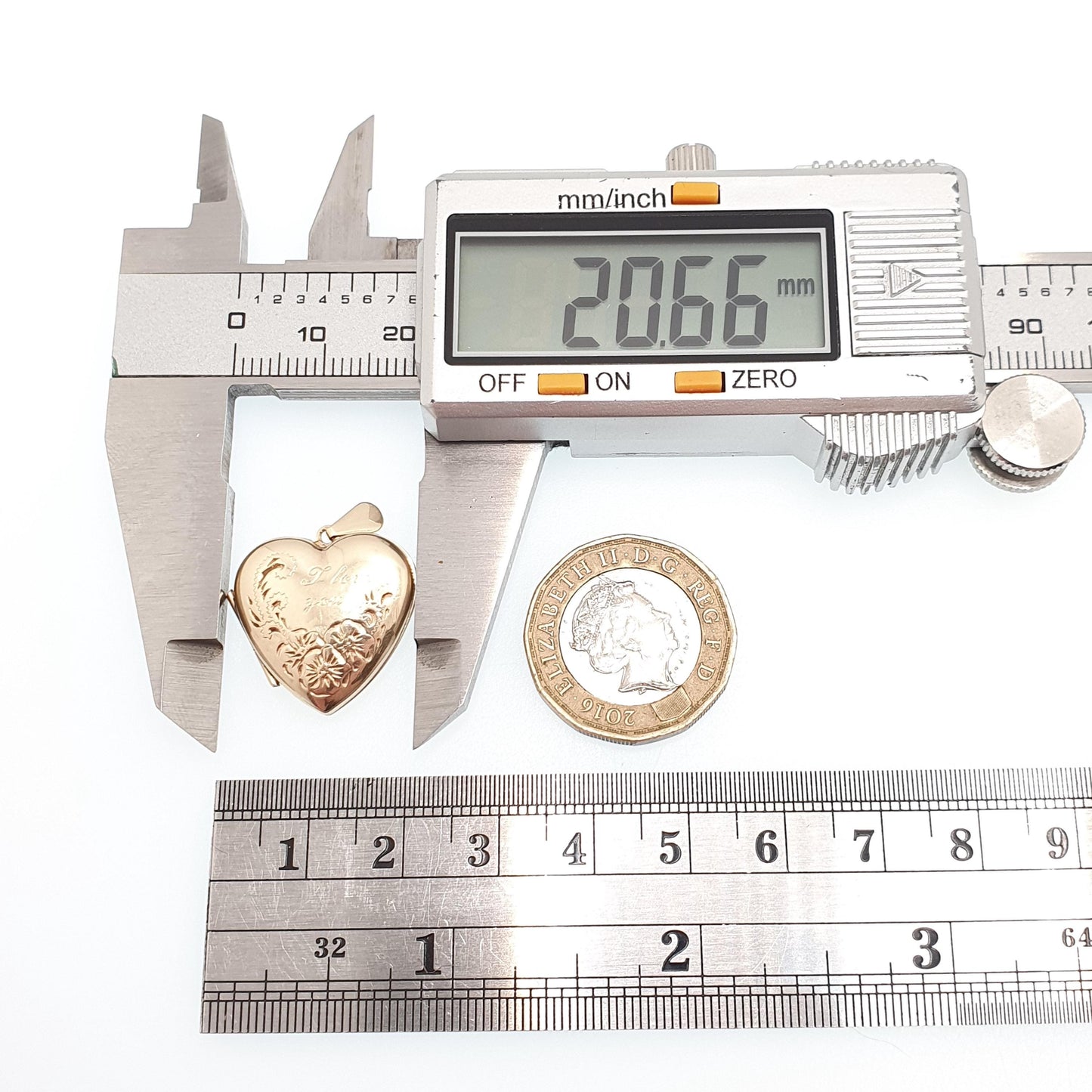 Vintage Solid 9k 375 Gold Heart Locket I LOVE YOU All 9ct 9 Carat Small Necklace Cute Photo Picture Pendant Retro Womens Jewelry Jewellery