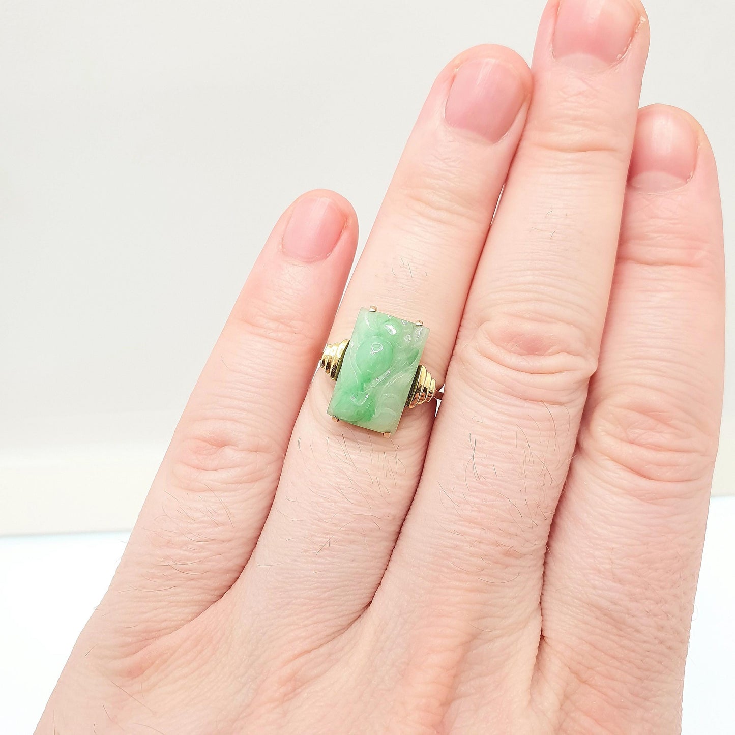 Antique Art Deco 9ct 9kt Gold Carved Jade Ring Apple Green Jadeite Signet Solid 375 9k 1920s Cameo Vintage Womens Jewelry Jewellery