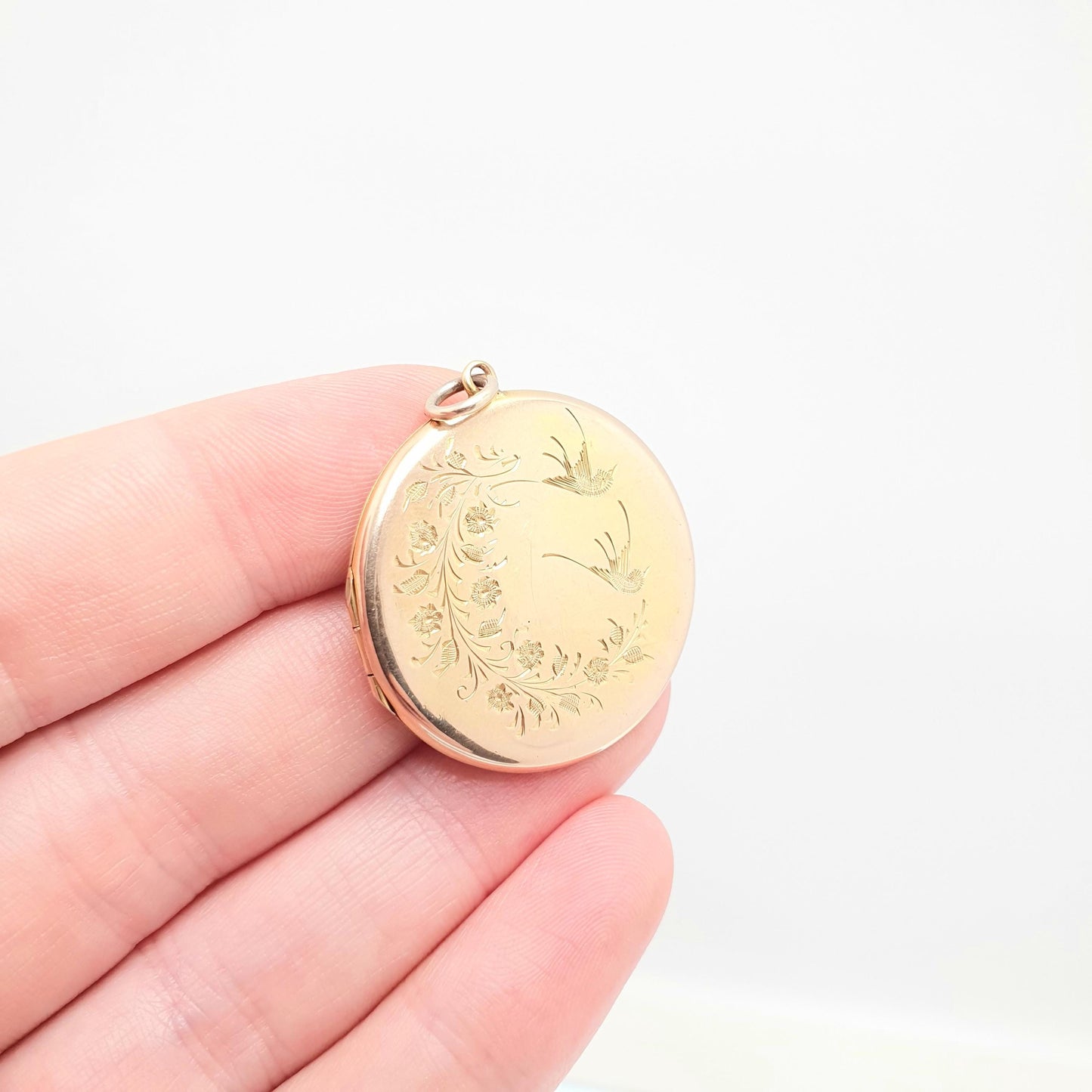 Antique 9ct Gold Bird Locket Solid 9k 375 Large Round Pendant Fine Estate Big Love Gift Back & Front Necklace Jewelry Womens Jewellery