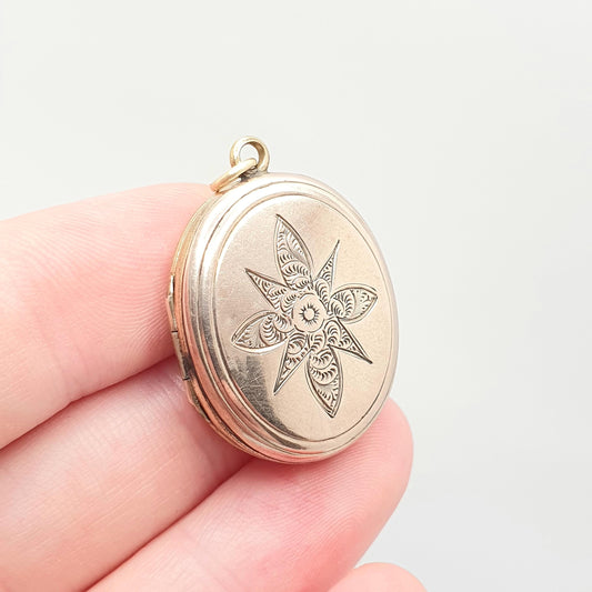 Antique Victorian 9ct Rose Gold Star Locket Hand Engraved Leaf Pendant Oval Estate Solid 9kt Front Back Big Large Vintage Jewelry Jewellery