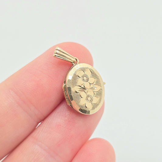 Vintage 9ct Gold Oval Locket Flower Engraved Solid 9k 375 Pendant Georg Jensen Style Small Back & Front Necklace Jewelry Womens Jewellery