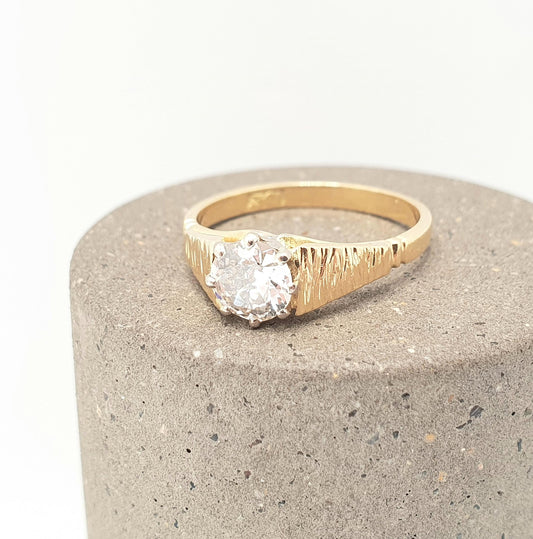 Vintage 18ct Gold Diamond Ring 0.65ct Round Old Cut Large Natural Diamond Trilogy Engagement Weddings Womens Jewelry Jewellery