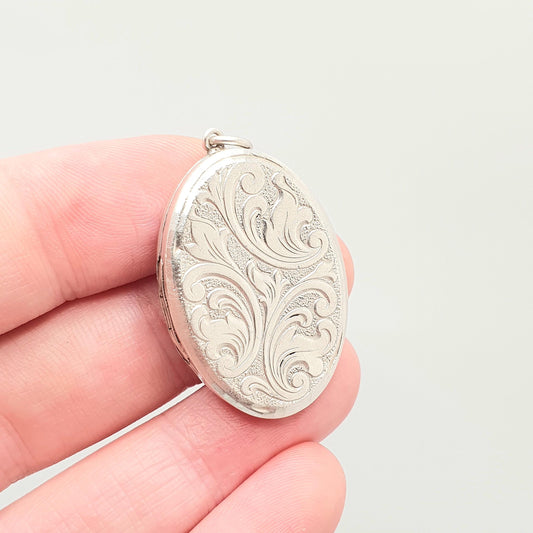 Vintage GEORG JENSEN Sterling Silver Locket Oval Scroll Embossed Necklace Pendant Hallmark Cute Picture Photo Womens Jewelry Jewellery Retro