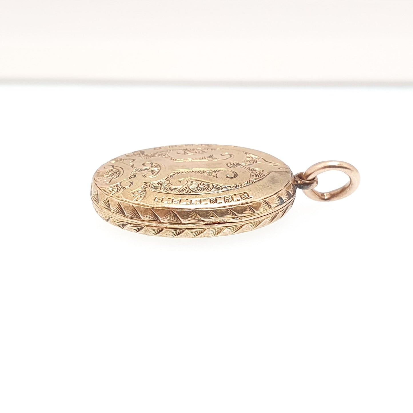 Antique Victorian Locket Solid 14kt 14k Gold Hand Engraved Mourning Solid 585 All Gold Small Oval Gift Necklace Pendant Vintage Jewelry