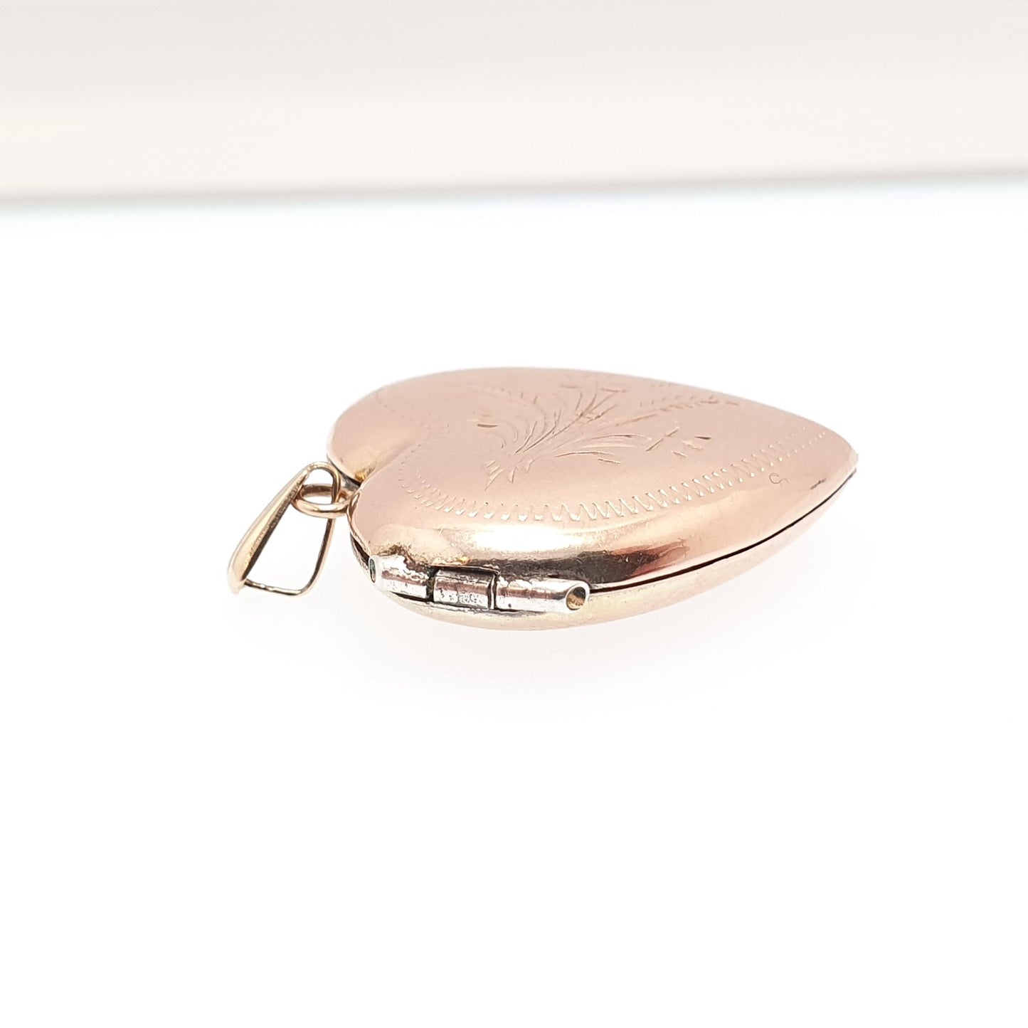 Antique 9ct 9k Rose Gold Heart Locket Pendant Engraved Solid 375 Fine Estate Large Red Back & Front Necklace Jewelry Womens Jewellery