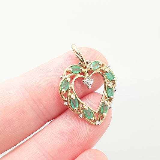 Vintage 9ct Gold Emerald & Diamond Pendant Heart Necklace Solid 375 9k Oval Genuine Gemstone Retro Necklace Ladies Womens Jewelry Jewellery