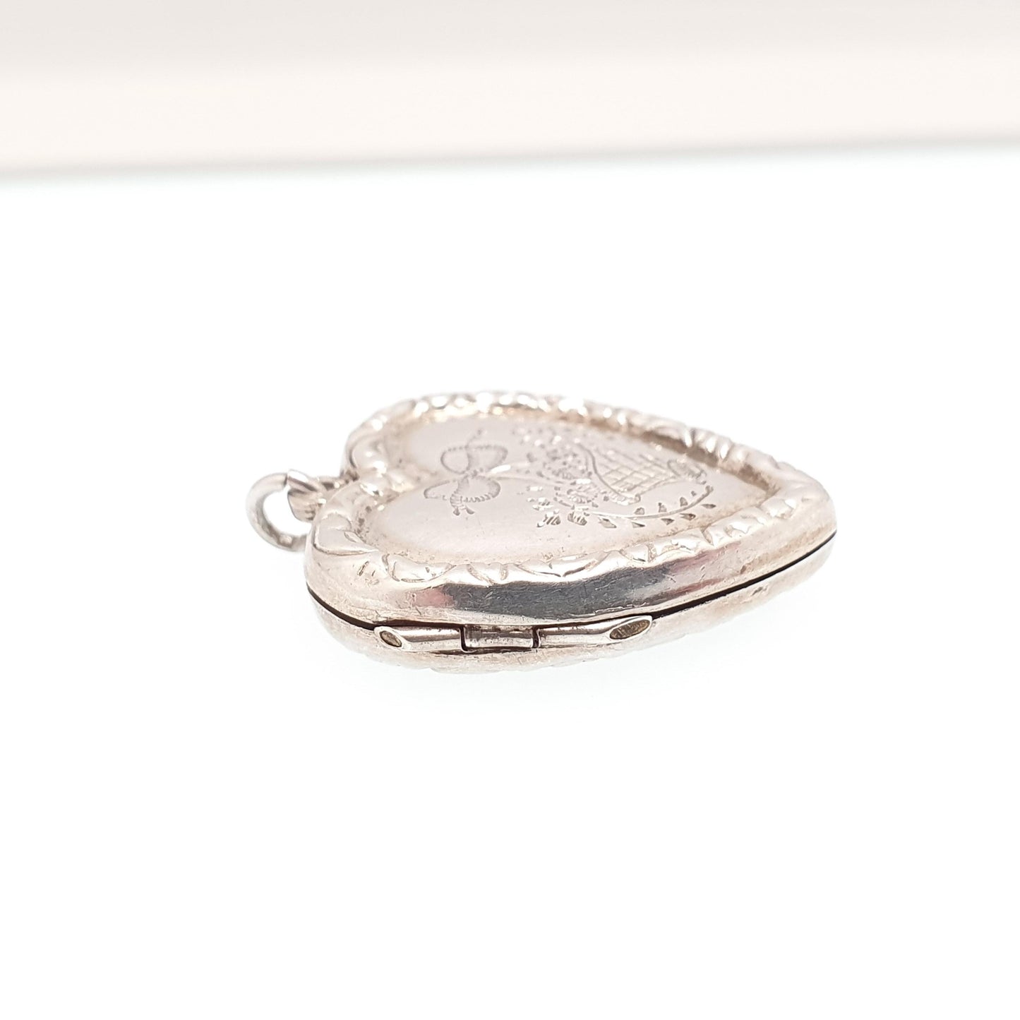 Antique Solid Silver Heart Locket Bow Giardinetti Necklace Pendant Flower Basket Picture Photo Love Gift Womens Jewelry Jewellery Vintage