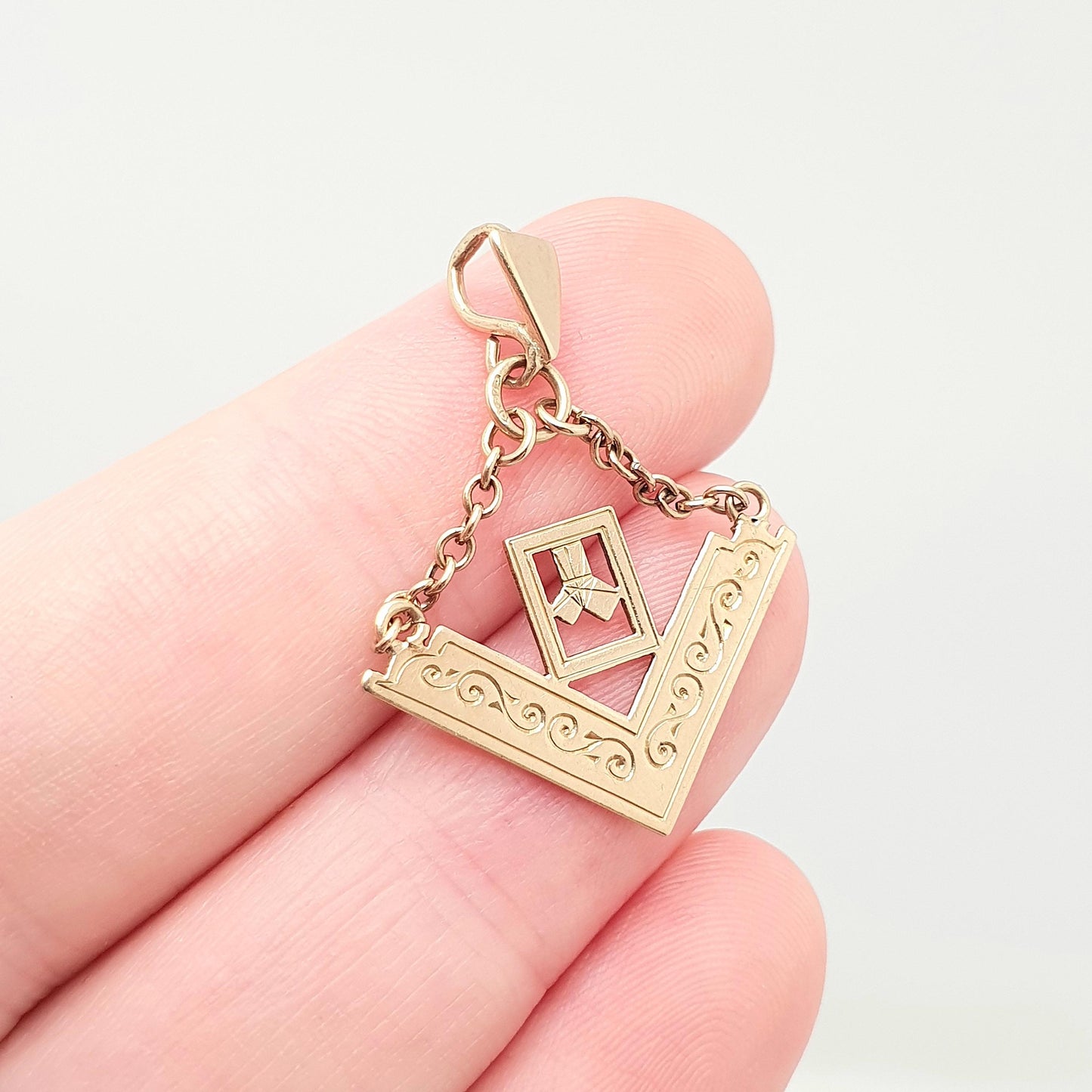 Vintage 9ct Gold Past Masters Jewel Masonic Fob Pendant Necklace Pythagorean Theorem Free Masons 9k 9kt 375 Womens Mens Jewelry Jewellery