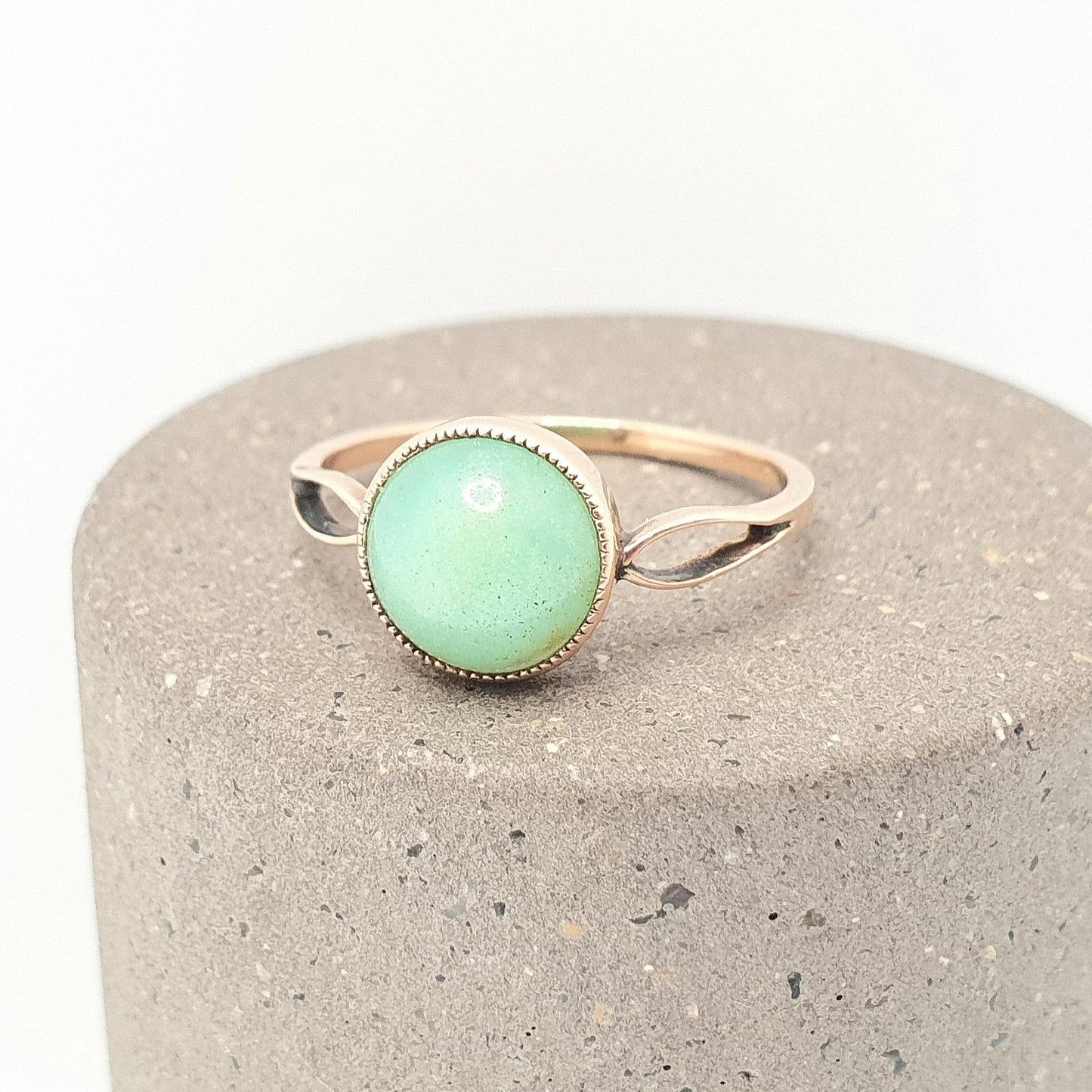 Antique 14k Gold Chrysoprase Ring Art Deco Solid 14k 585 Round Cabochon Solitaire Green Real Gemstone Rare Womens Vintage Jewelry Jewellery