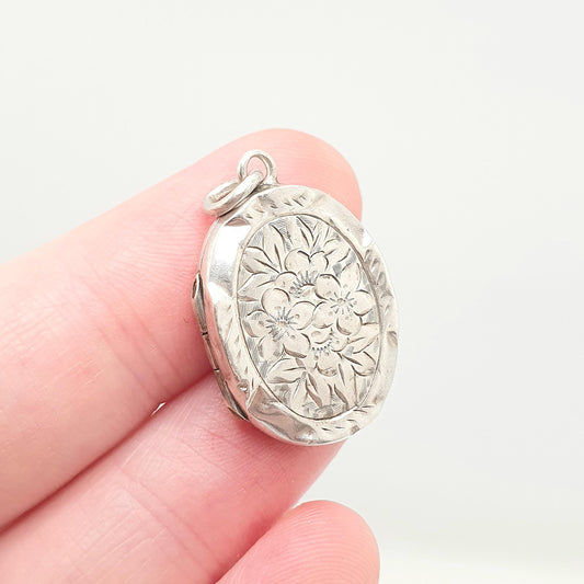 Antique Sterling Silver Locket Hallmark Oval Small Cute 1911 Hallmark Necklace Vintage Stepped Pendant Geometric Womens Jewelry Jewellery