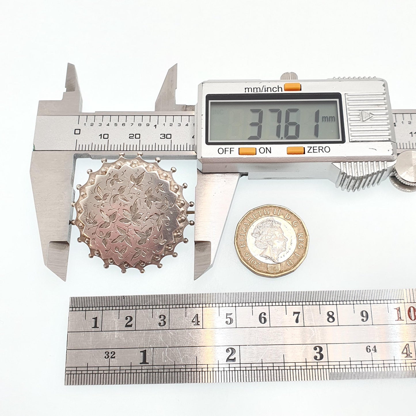 Antique Victorian Solid Silver Mourning Locket Brooch Pin Opening Glass Rear Picture Hair Etruscan 1800s Womens Jewelry Jewellery