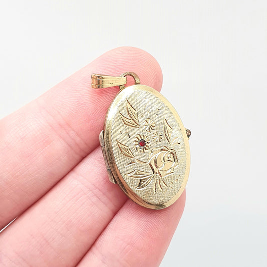 Vintage Rolled Gold Ruby Paste Locket Necklace Pendant Rose Flower 1970s Gold Filled Centre Picture Photo Womens Retro Jewellery Jewelry