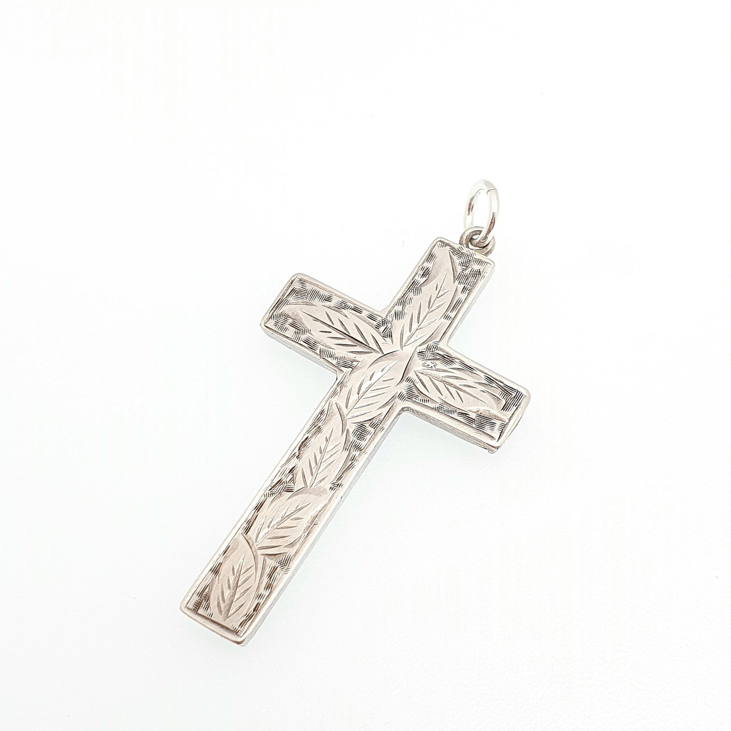 Antique Sterling Silver Crucifix Necklace Pendant 1901 Chester Hallmarked Engraved Cross Catholic Christian Jewelry Vintage Mens Womens