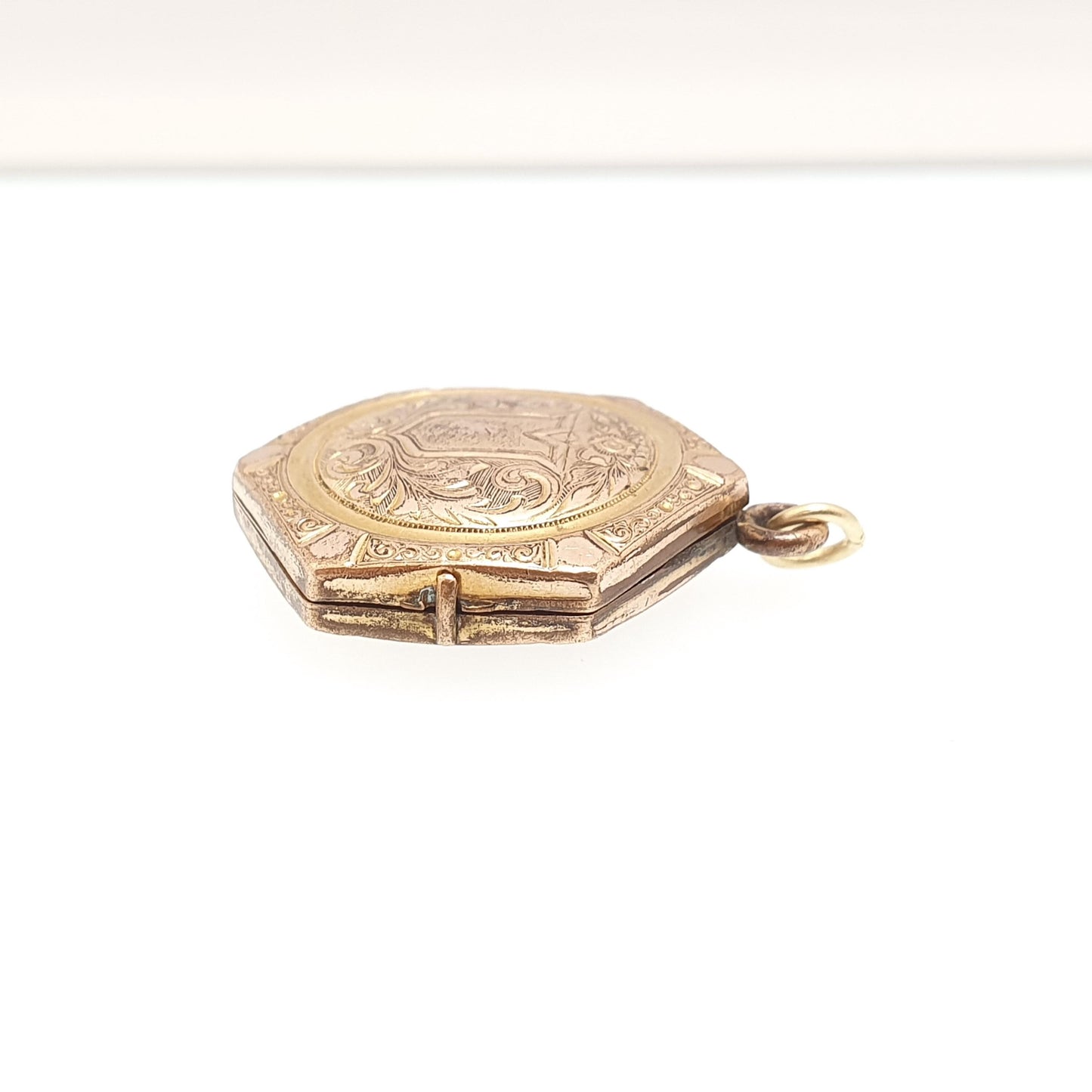 Antique Rolled Gold Hexagonal Locket Necklace Pendant Victorian Shield Rose Gold Filled Engraved Vintage Picture Photo Jewellery Jewelry