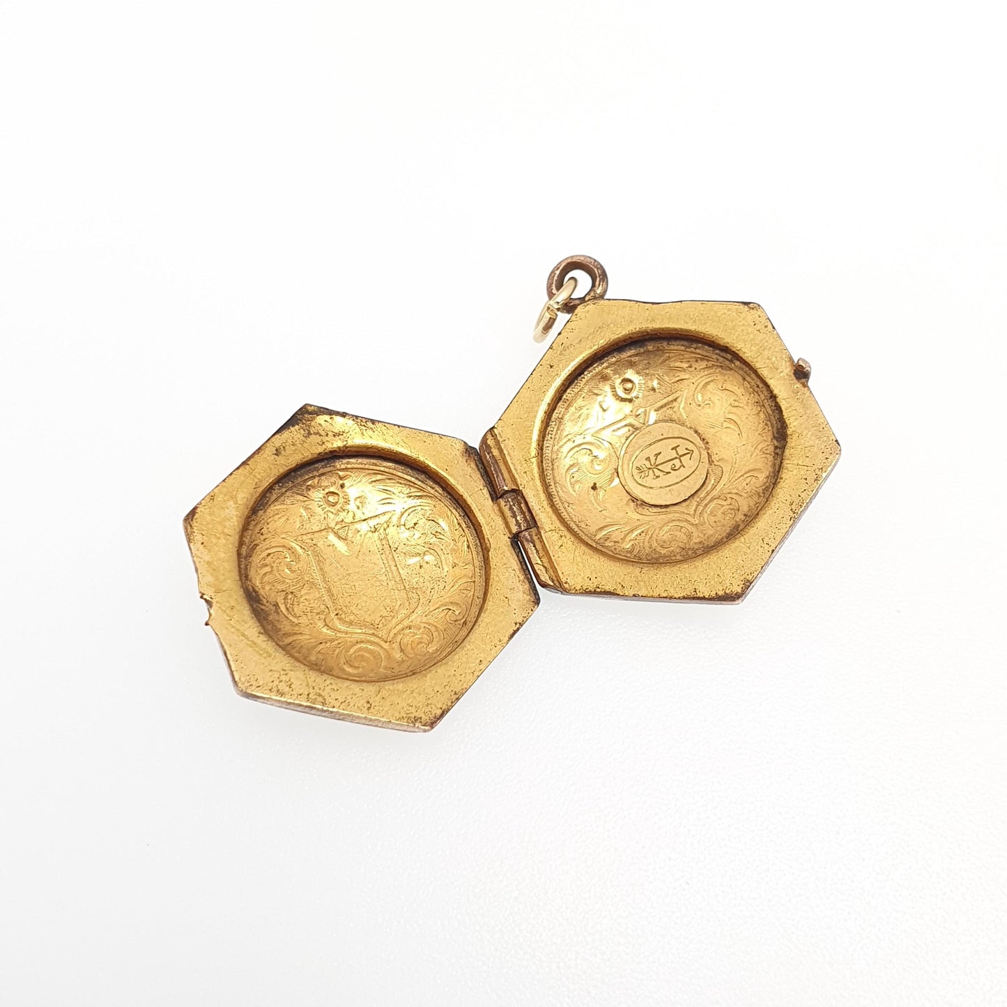 Antique Rolled Gold Hexagonal Locket Necklace Pendant Victorian Shield Rose Gold Filled Engraved Vintage Picture Photo Jewellery Jewelry