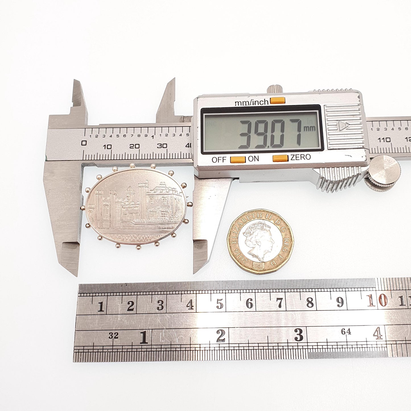 Antique Victorian Sterling Silver Estate Manor Brooch Castle Palace British Tourism Building UK Genuine Rare Womens Jewelry Jewellery