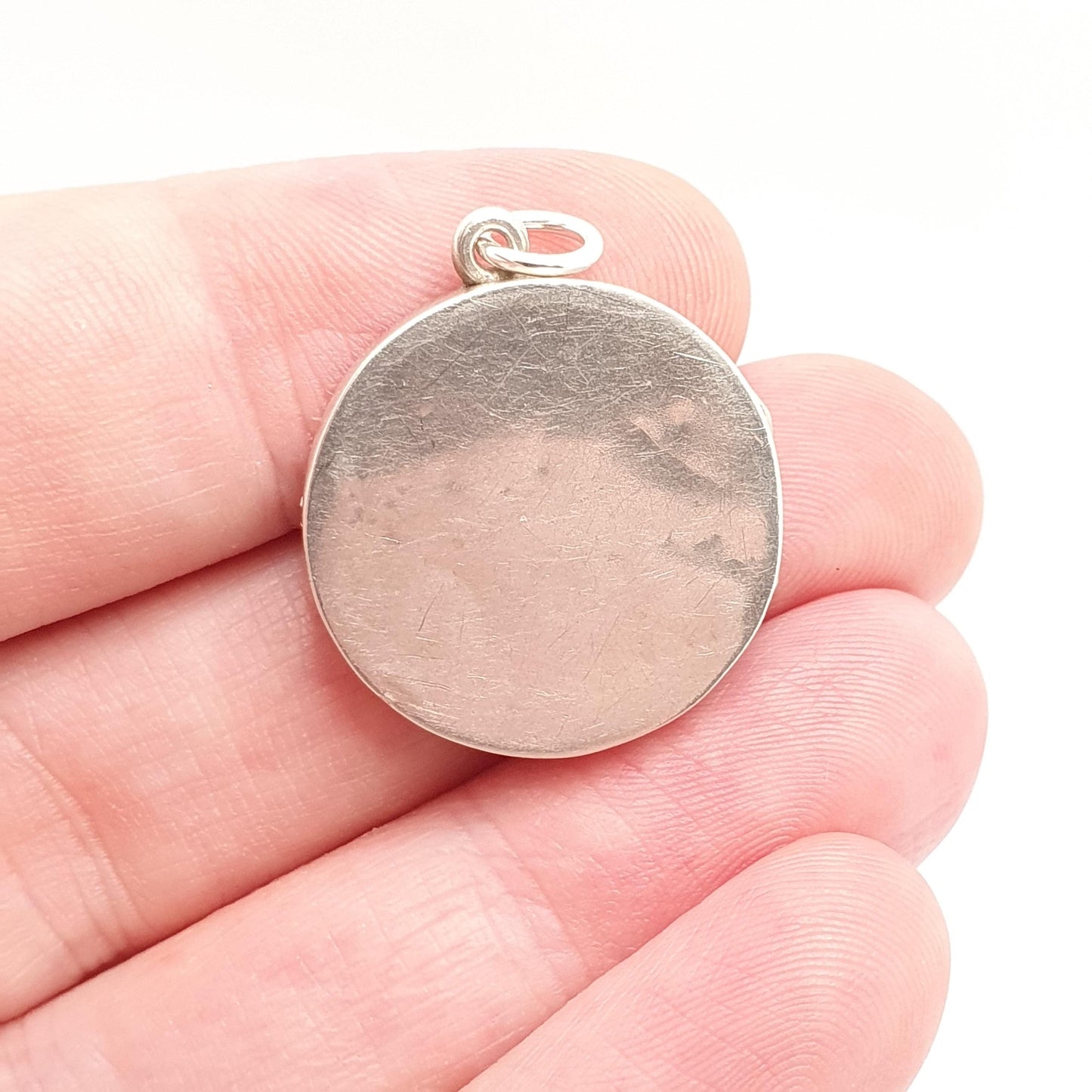 Antique Solid Silver Victorian Locket Round Flower Engraved Necklace Vintage Pendant Circle Aesthetic Picture Photo Womens Jewelry Jewellery