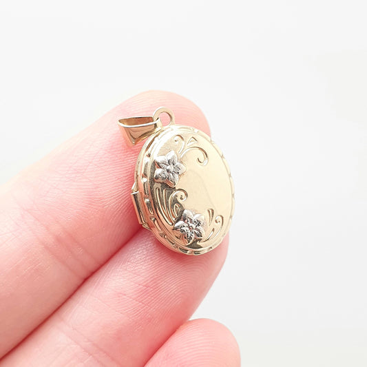 Vintage Solid 9ct 9k Gold Locket Oval All 375 9 Carat Gold White Gold Flowers Necklace Photo Picture Pendant Retro Jewelry Womens Jewellery