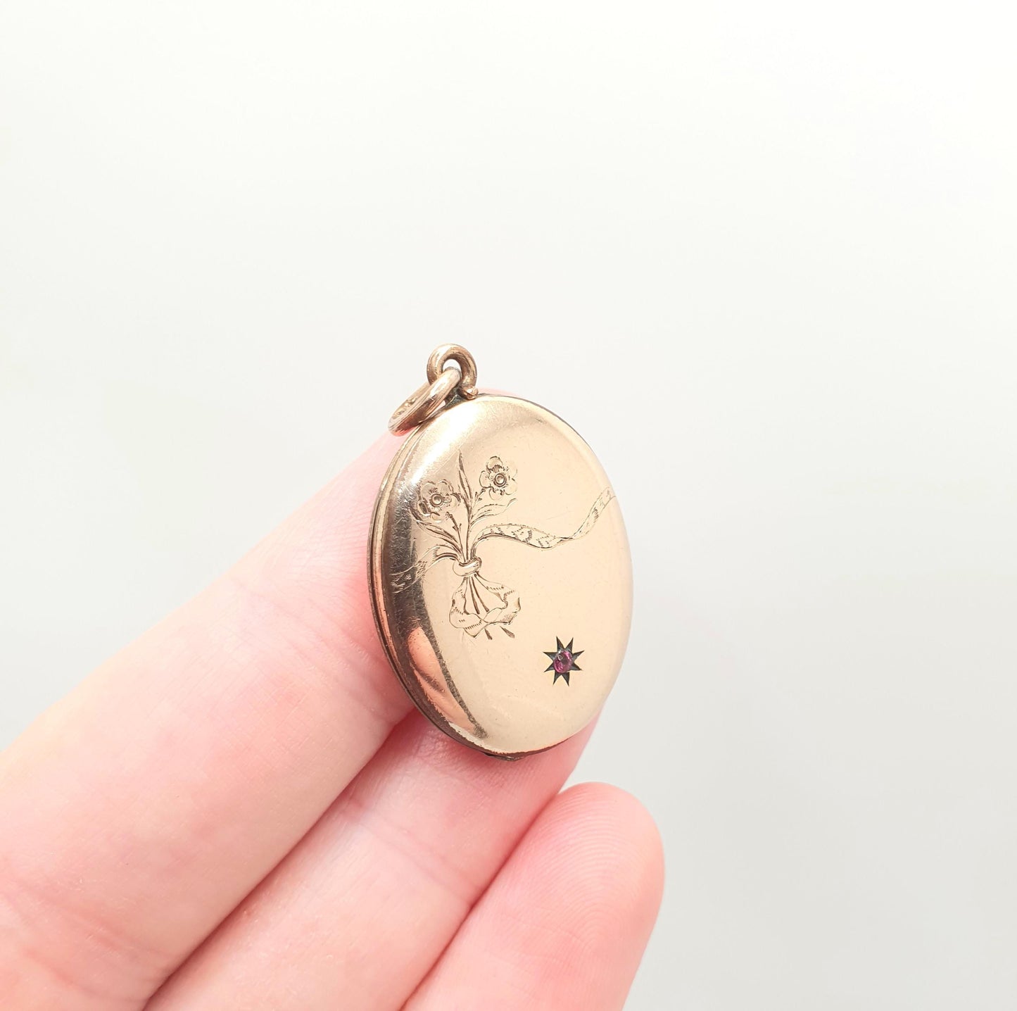 Antique Rolled Gold Locket Ruby Paste Star Necklace Pendant Gold Filled Flower Oval Gift Edwardian Round Vintage Jewellery Jewelry
