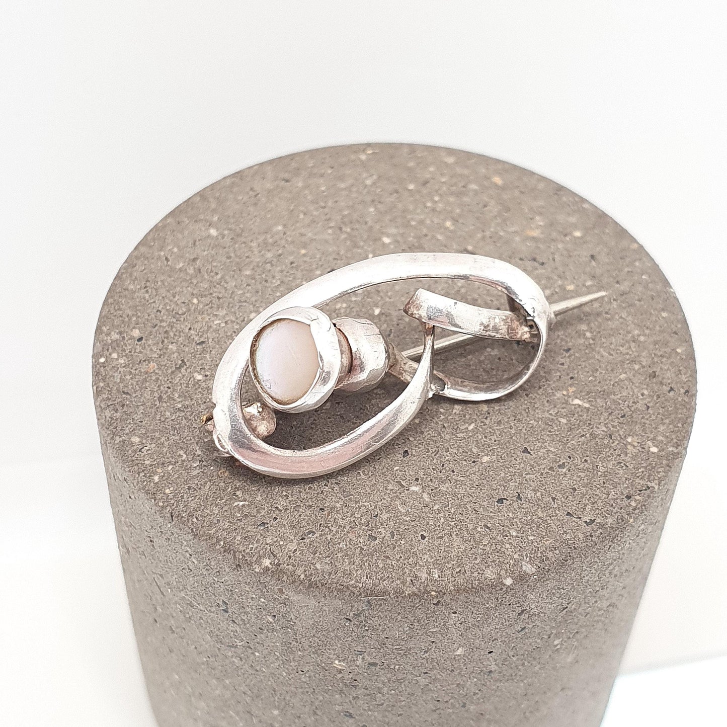 Antique CHARLES HORNER Sterling Silver Knot Brooch Thistle Mother of Pearl Art Nouveau Infinity Genuine Pin Solid Vintage Jewelry Jewellery