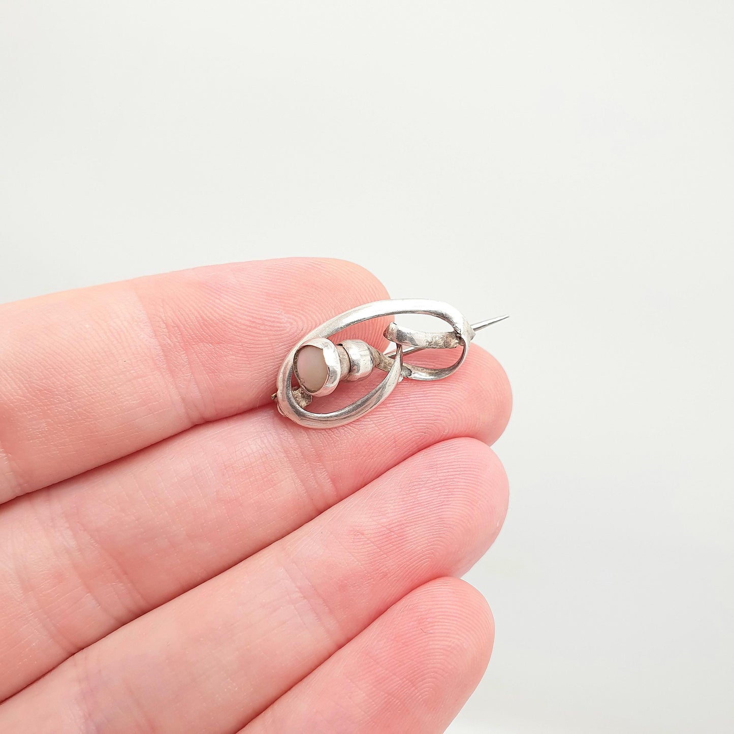 Antique CHARLES HORNER Sterling Silver Knot Brooch Thistle Mother of Pearl Art Nouveau Infinity Genuine Pin Solid Vintage Jewelry Jewellery