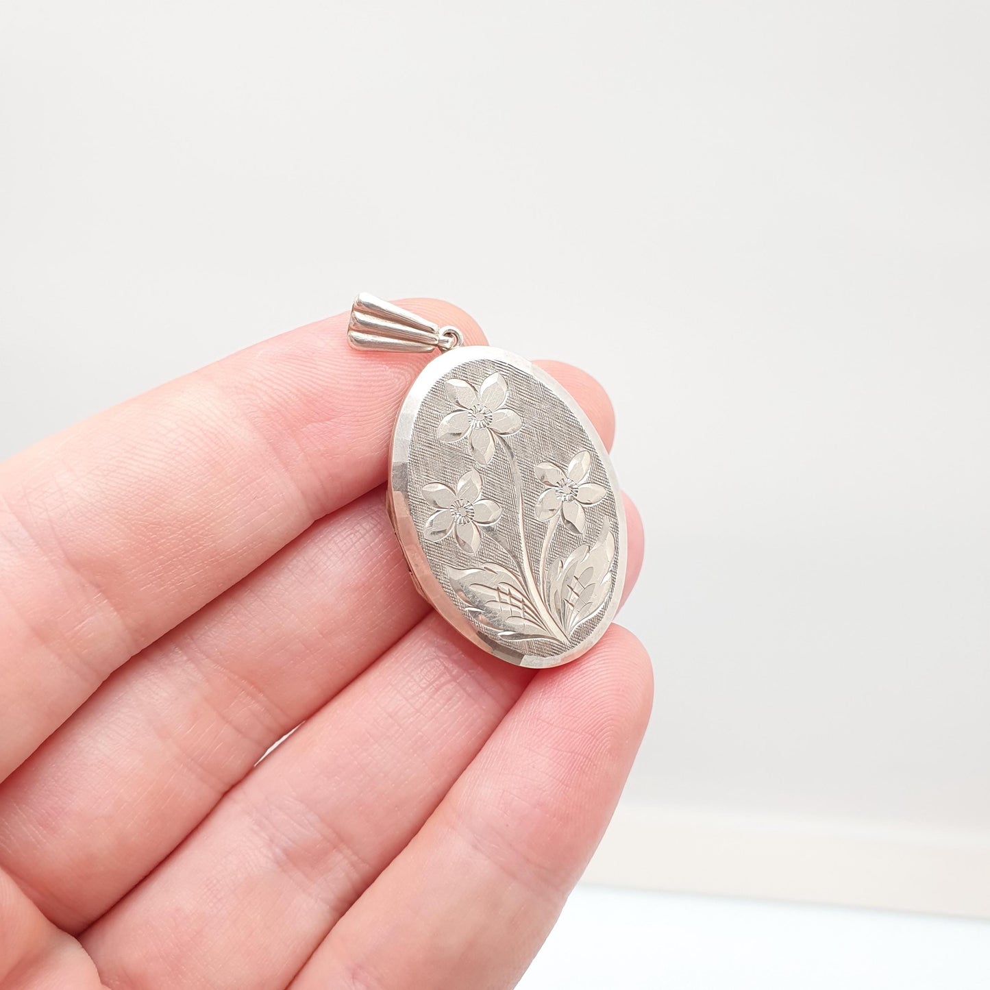 Vintage Georg Jensen Sterling Silver Locket Oval Flower Engraved Necklace Pendant Hallmark Cute Picture Photo Womens Jewellery Jewelry