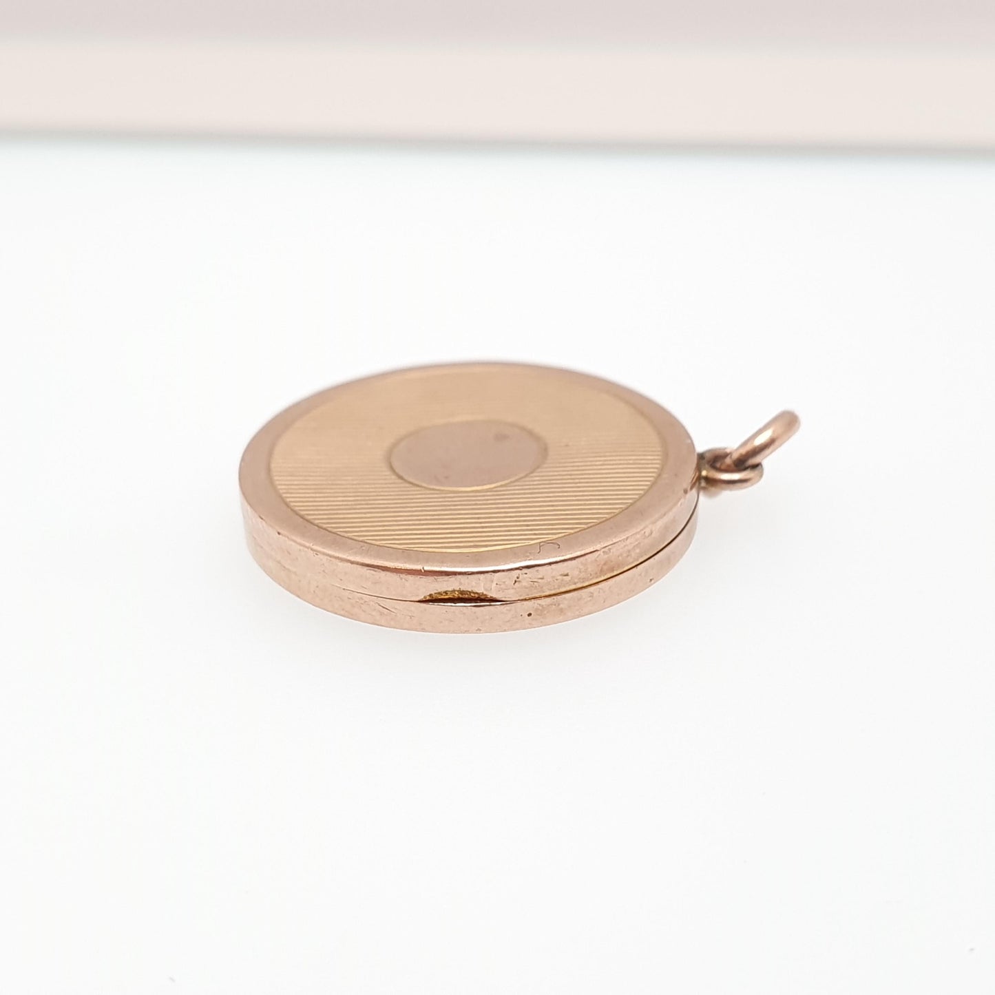 Antique Solid 9k 375 Rose Gold Locket Round 1907 Hallmark Engine Turned All 9ct 9kt Gold Necklace Photo Picture Pendant Jewelry Jewellery