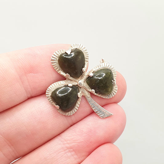 Vintage Connemara Marble Clover Brooch Pin Sterling Silver 1970 Hallmark Dublin Three Leaf Green Shamrock Celtic Gaelic Jewelry Jewellery