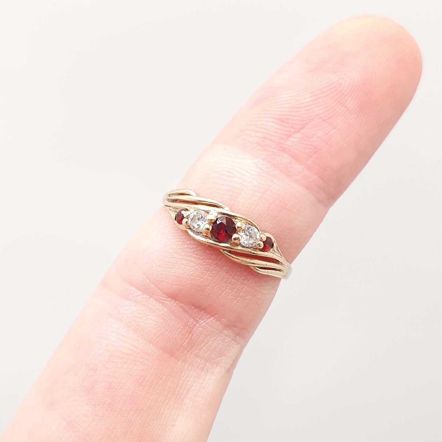 Vintage 9ct Gold Garnet Ring Solid 9k 375 CZ Cubic Zirconia Hallmarked Crimson Red Pyrope Gemstone Womens Retro Jewelry Jewellery