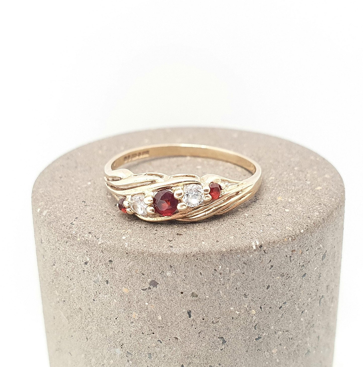 Vintage 9ct Gold Garnet Ring Solid 9k 375 CZ Cubic Zirconia Hallmarked Crimson Red Pyrope Gemstone Womens Retro Jewelry Jewellery