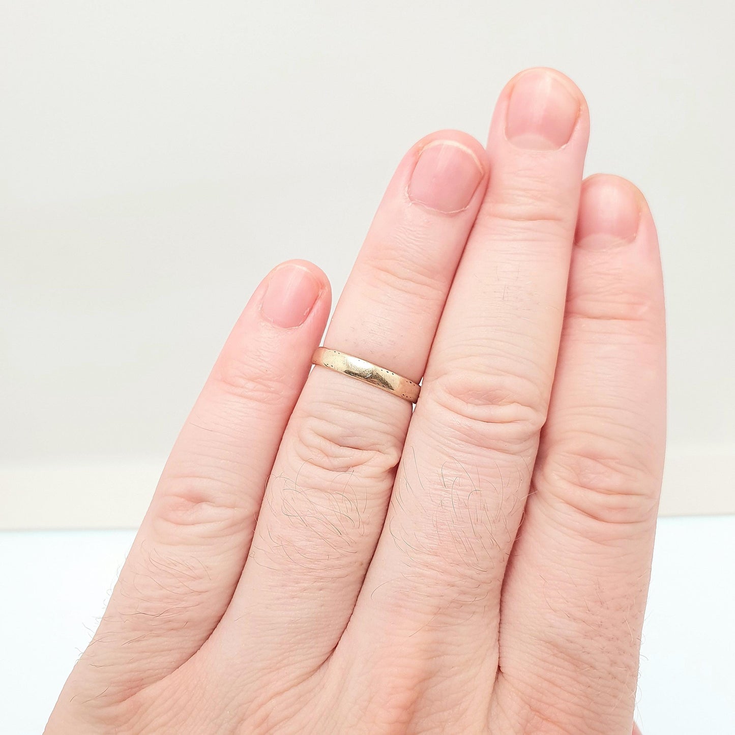 Old Vintage 9ct 9kt Gold Band Ring Wedding 1957 Hallmarked Solid 375 9k Stacking Stacker Gift Yellow Mens Womens Fine Jewelry Jewellery