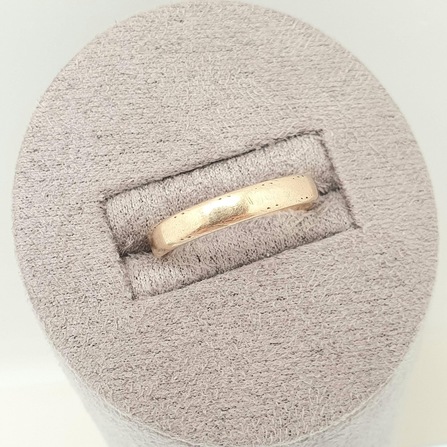 Old Vintage 9ct 9kt Gold Band Ring Wedding 1957 Hallmarked Solid 375 9k Stacking Stacker Gift Yellow Mens Womens Fine Jewelry Jewellery