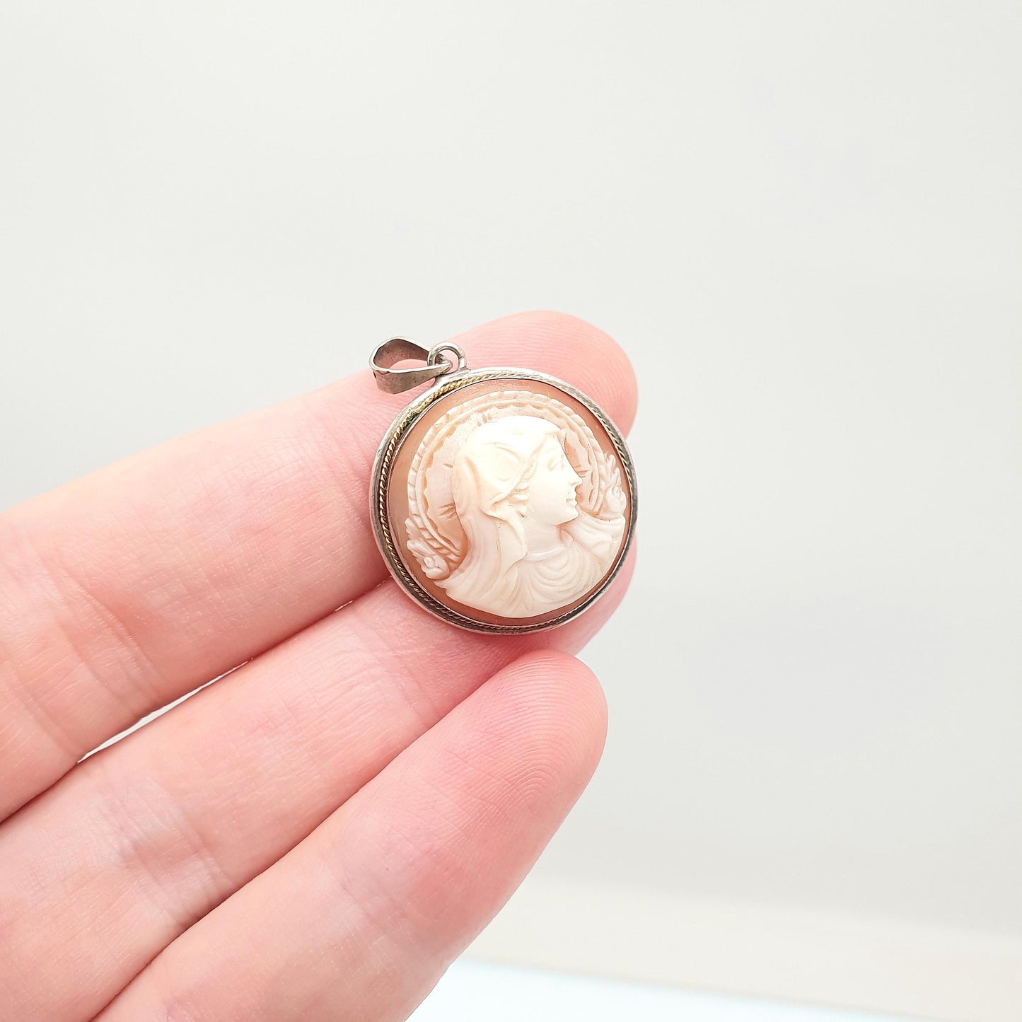 Antique Mother Mary Cameo Solid Silver Pendant Necklace Virgin Christian Catholic Hand Carved Shell High Relief Jewelry Womens Jewellery
