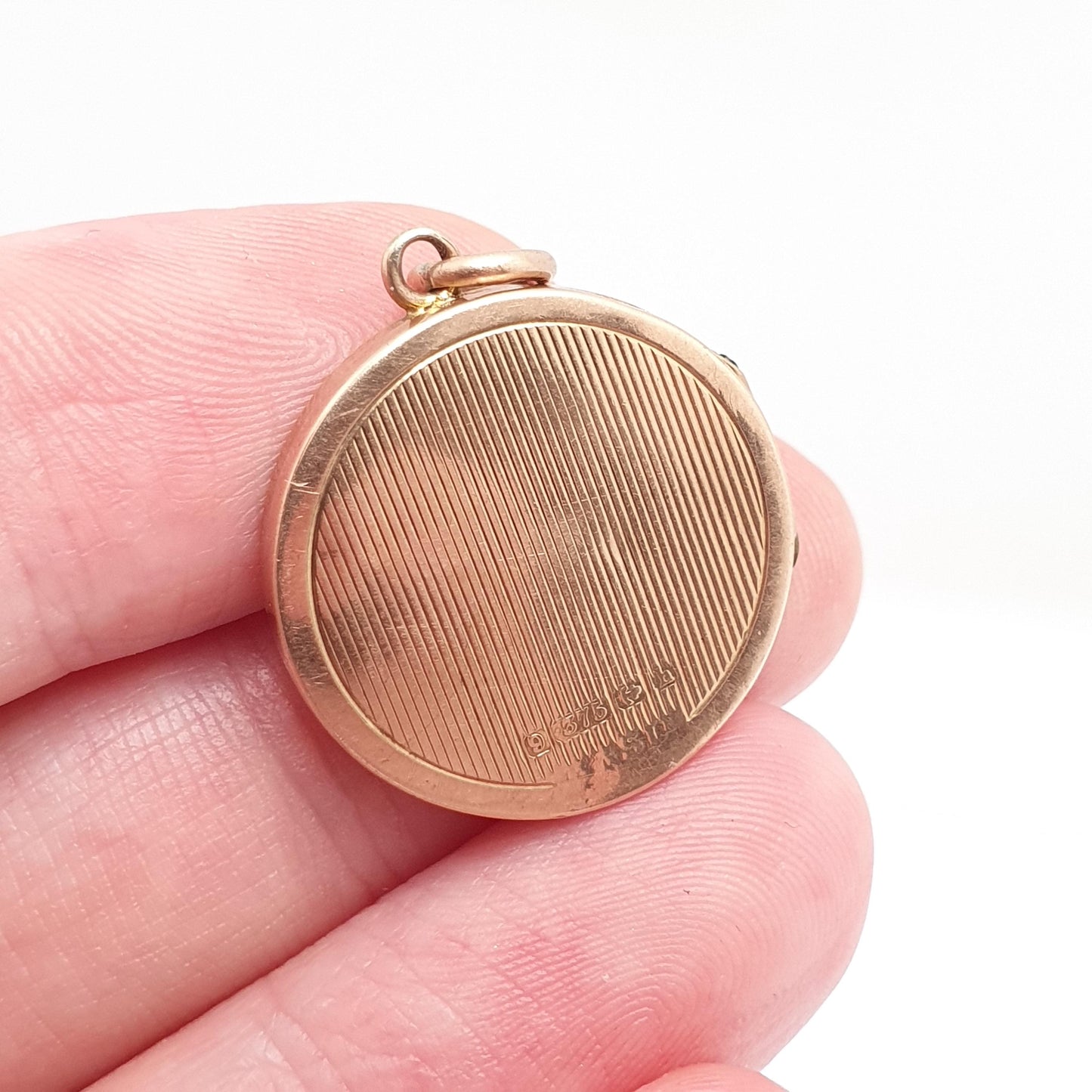 Antique Solid 9k 375 Rose Gold Locket Round 1907 Hallmark Engine Turned All 9ct 9kt Gold Necklace Photo Picture Pendant Jewelry Jewellery