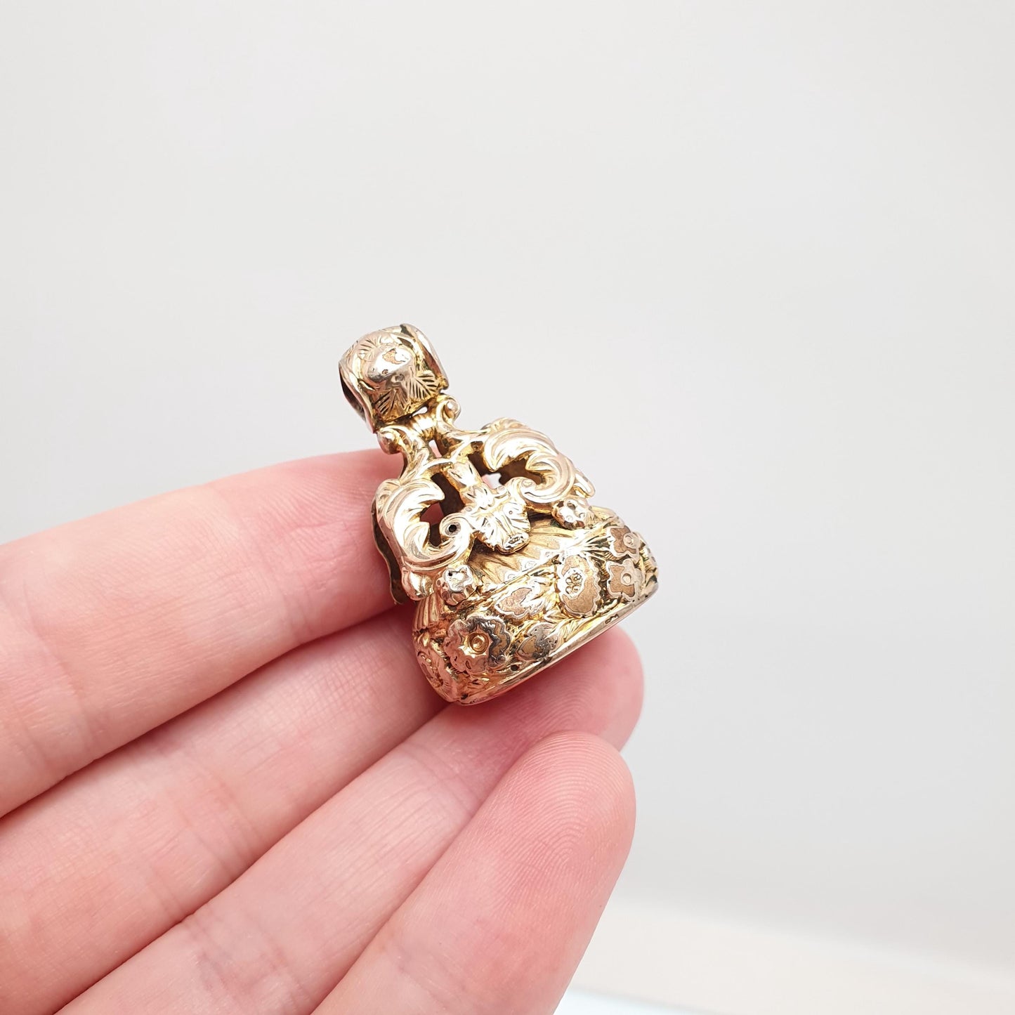 Antique Victorian Rolled Gold Fob Pendant Large Carnelian Quartz Necklace Big Gemstone Gold Filled Albert Seal Vintage Jewellery Jewelry