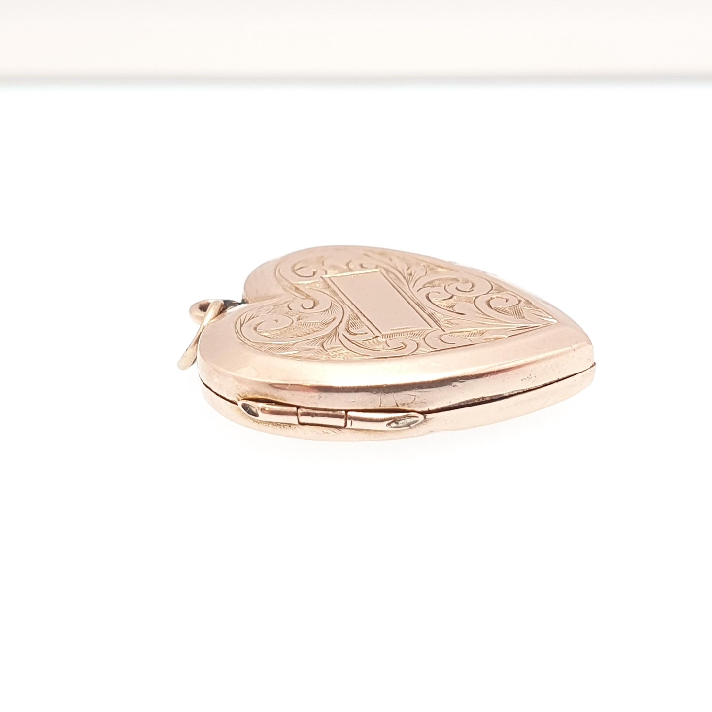 Antique 9ct Rose Gold Heart Locket Engraved Solid 9k 375 Victorian Pendant Fine Estate Back & Front Cute Necklace Jewelry Womens Jewellery