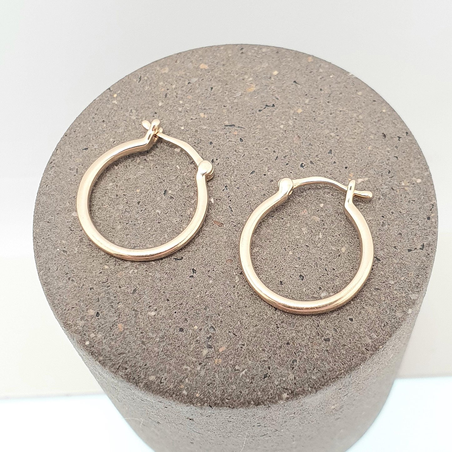 Vintage 9ct 375 Gold Hoop Earrings Gypsy Creole Yellow 9k 9 Carat Curved 1980s Full Dangle Hanging Girls Womens Retro Jewelry Jewellery