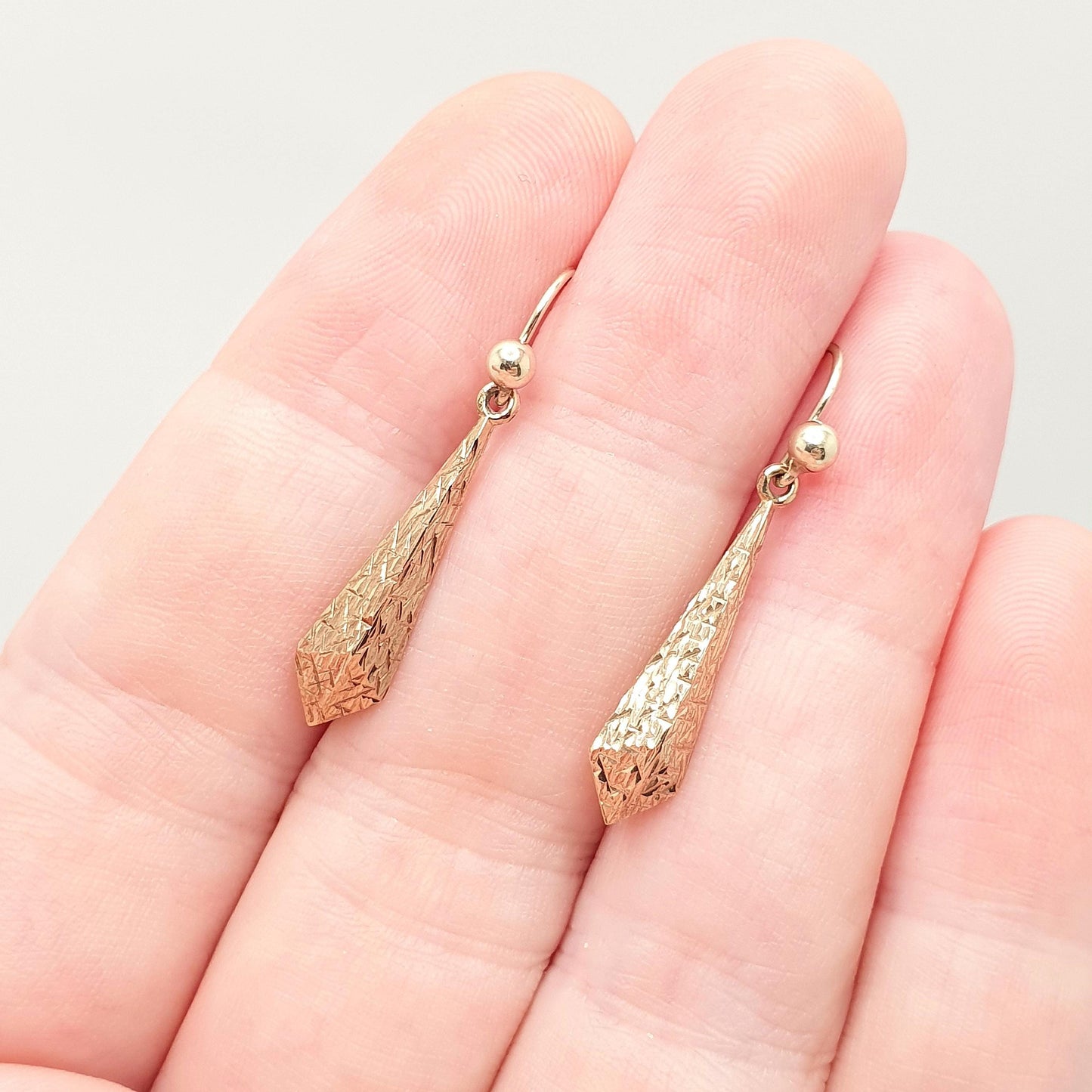 Vintage 9k 9ct Gold Earrings Torpedo Faceted Teardrop 1980s Solid 375 Hook Large Embossed Bauble Dangle Drop Womens Jewelry Jewellery