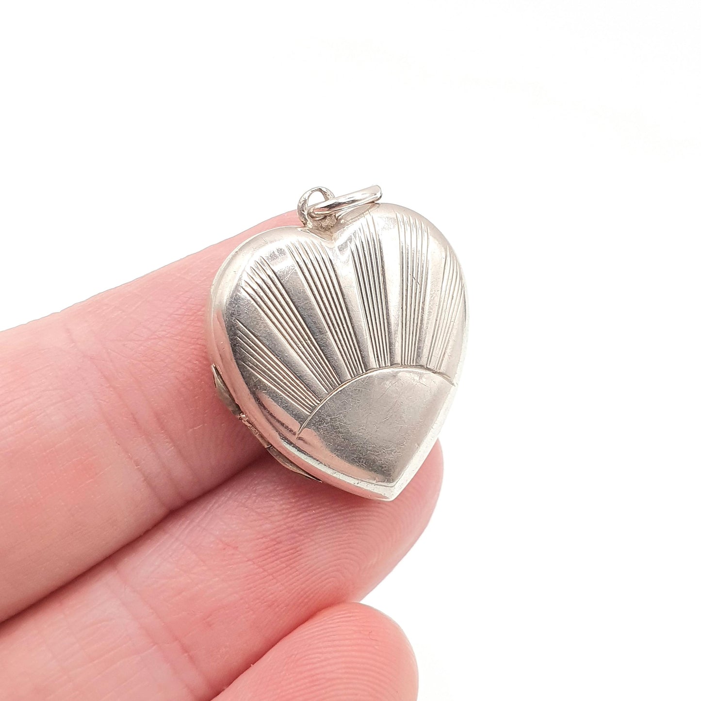 Antique Sterling Silver Sunburst Heart Locket Necklace Pendant Art Deco Lined Picture Photo Love 1920s Womens Jewelry Jewellery Vintage