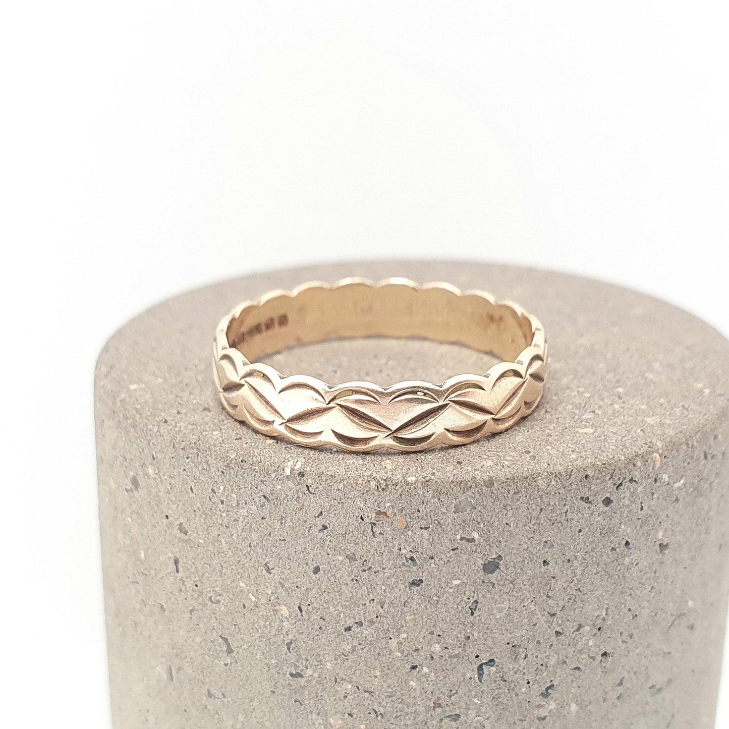 Vintage 9ct 9kt Gold Band Ring Etched Face Solid 9k 375 Wedding Stacking Stacker Gift  Yellow Smooth Mens Womens Fine Jewelry Jewellery