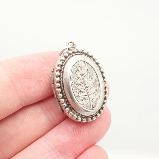 Antique Sterling Silver Victorian Locket Hallmark Oval Leaf Engraved Small Cute Necklace Vintage Pendant Beaded Womens Jewelry Jewellery