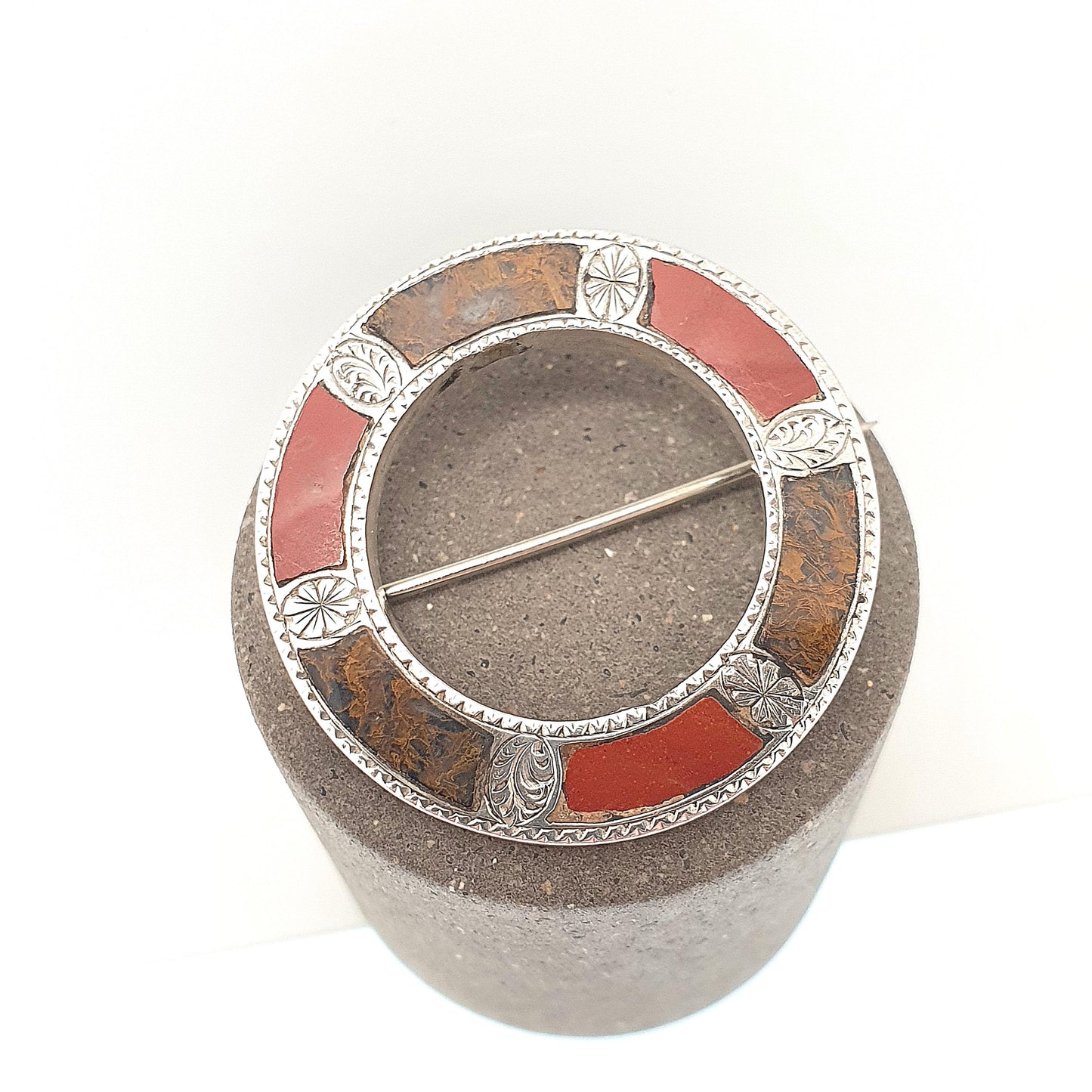 Antique Sterling Silver Scottish Brooch Jasper Agate Victorian Donut Polo Ring Solid 925 Vintage Celtic Gaelic Fine Womens Jewelry Jewellery